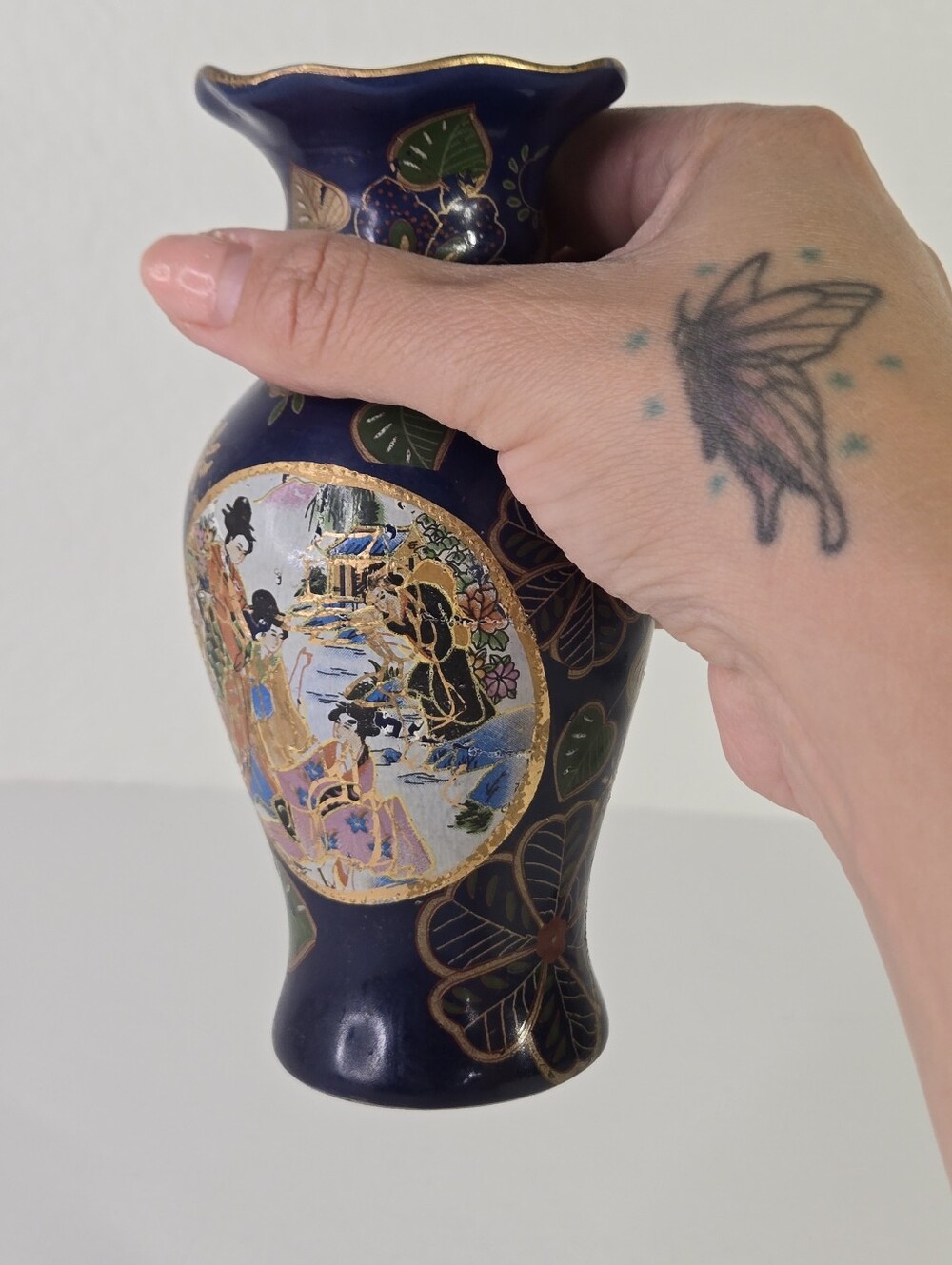 VTG Japanese Satsuma Style Vase Cobalt Blue Gold Hand Painted Geisha Moriage‎ - Picture 15 of 17